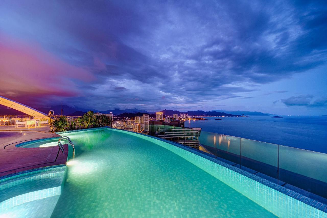 Az Five Stars Ocean View Apartment Να Τρανγκ Εξωτερικό φωτογραφία