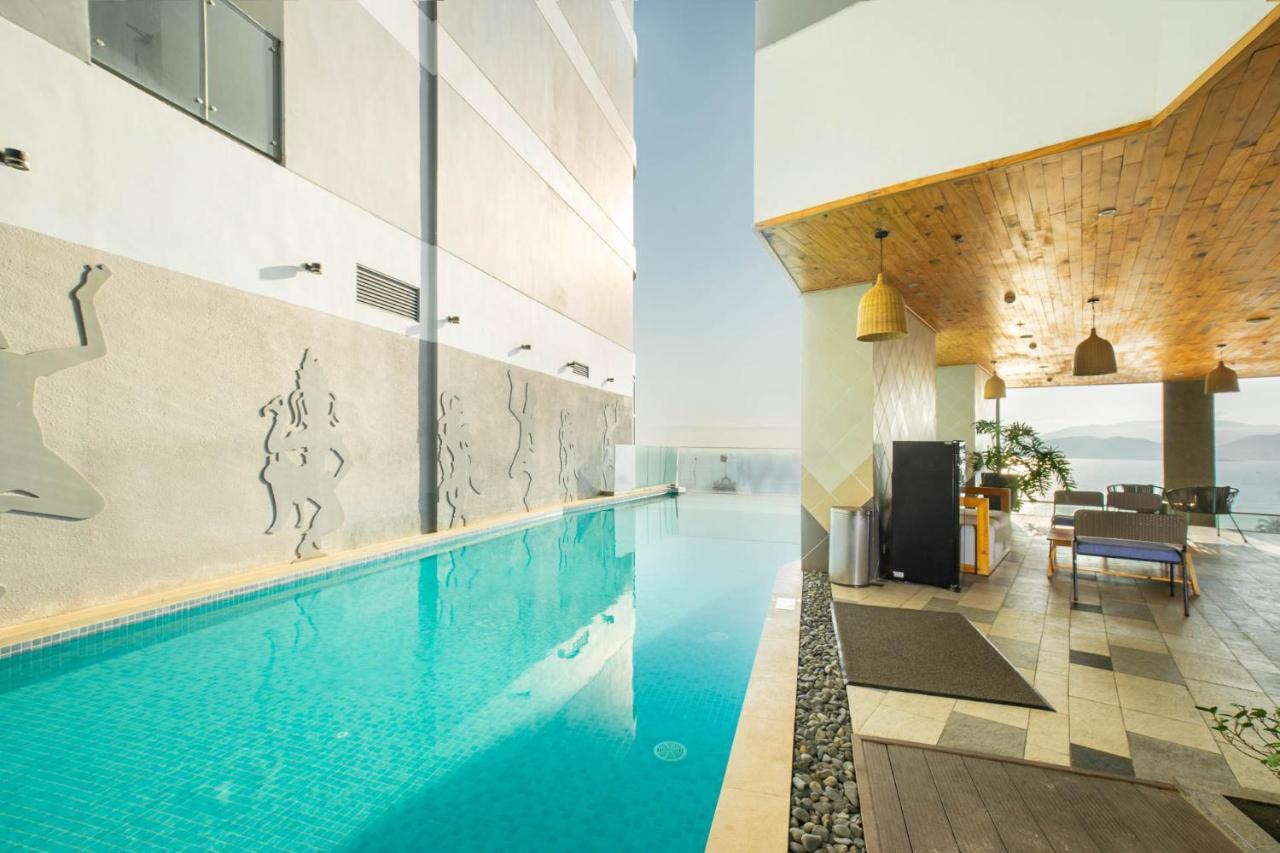 Az Five Stars Ocean View Apartment Να Τρανγκ Εξωτερικό φωτογραφία